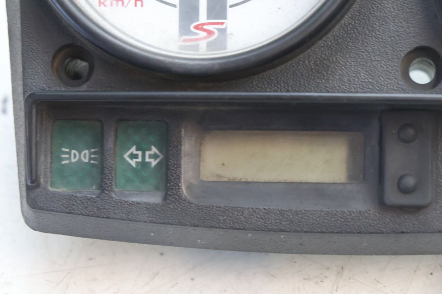 photo de COMPTEUR PIAGGIO VESPA S 2T 50 (2007 - 2014) - Vue d’ensemble