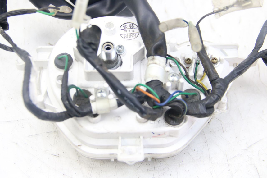 photo de COMPTEUR HONDA VISION NSC R 50 (2013 - 2015) - Marquages et références