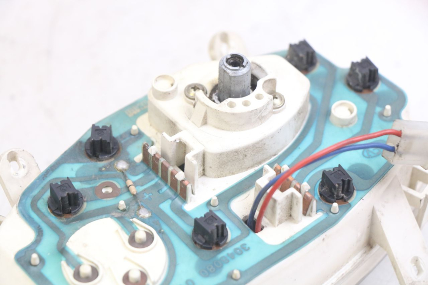 photo de COMPTEUR PEUGEOT VIVACITY 50 (2004 - 2009) - Vue d’ensemble