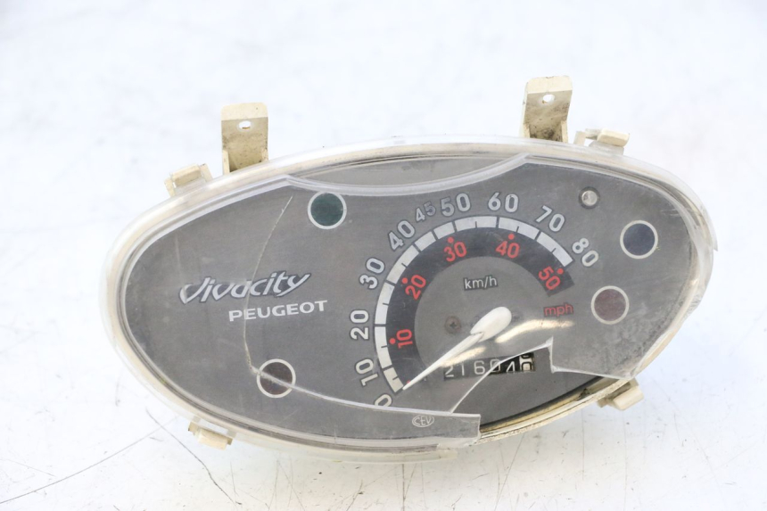 photo de COMPTEUR PEUGEOT VIVACITY 50 (2004 - 2009) - Zoom état d’usage