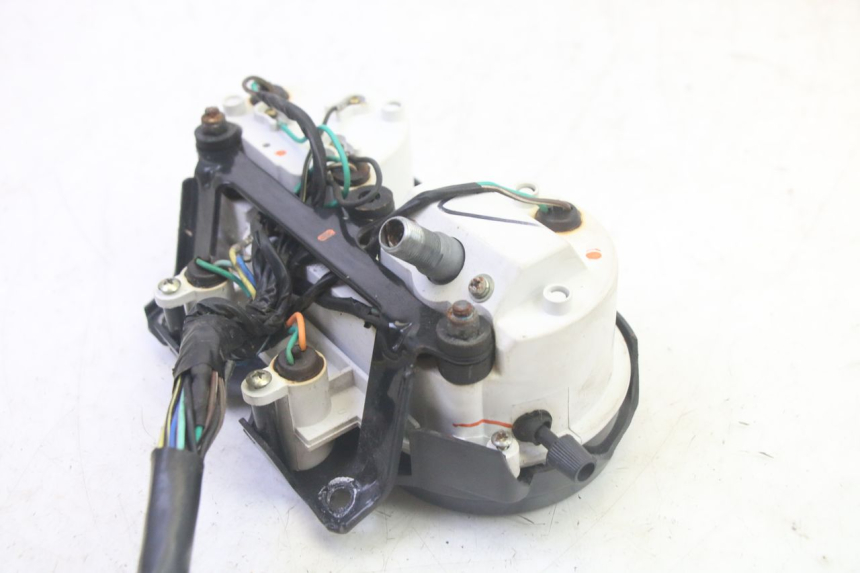 photo de COMPTEUR  DAELIM VJ ROADWIN FI 125 (2008 - 2017) - Détails caractéristiques