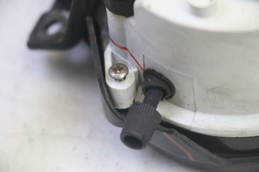 photo de COMPTEUR  DAELIM VJ ROADWIN FI 125 (2008 - 2017) - Zoom composants