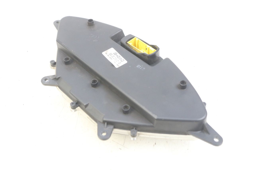 photo de COMPTEUR YAMAHA XMAX X-MAX 125 (2006 - 2009) - Détail de la pièce