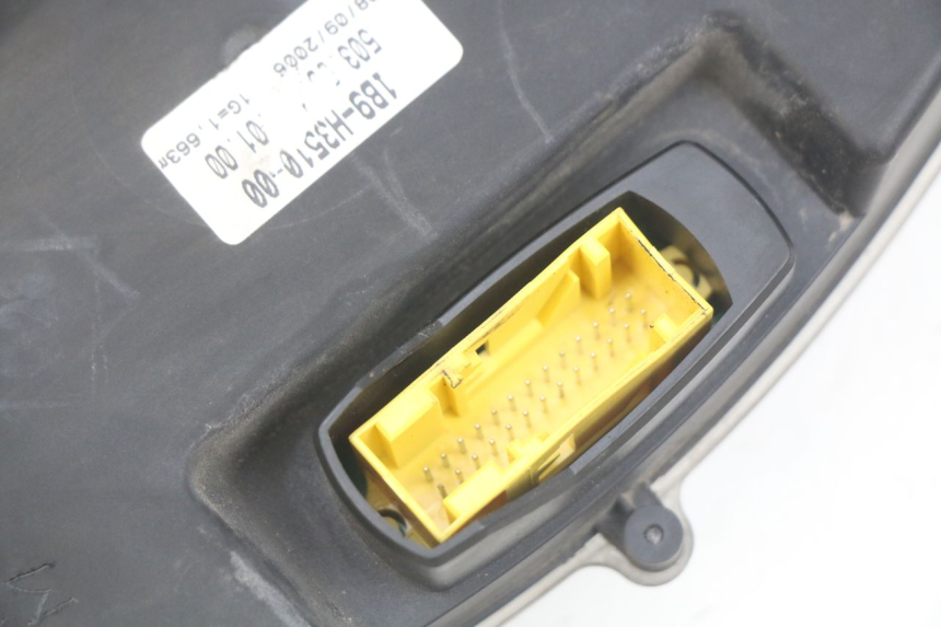 photo de COMPTEUR YAMAHA XMAX X-MAX 125 (2006 - 2009) - Zoom état d’usage