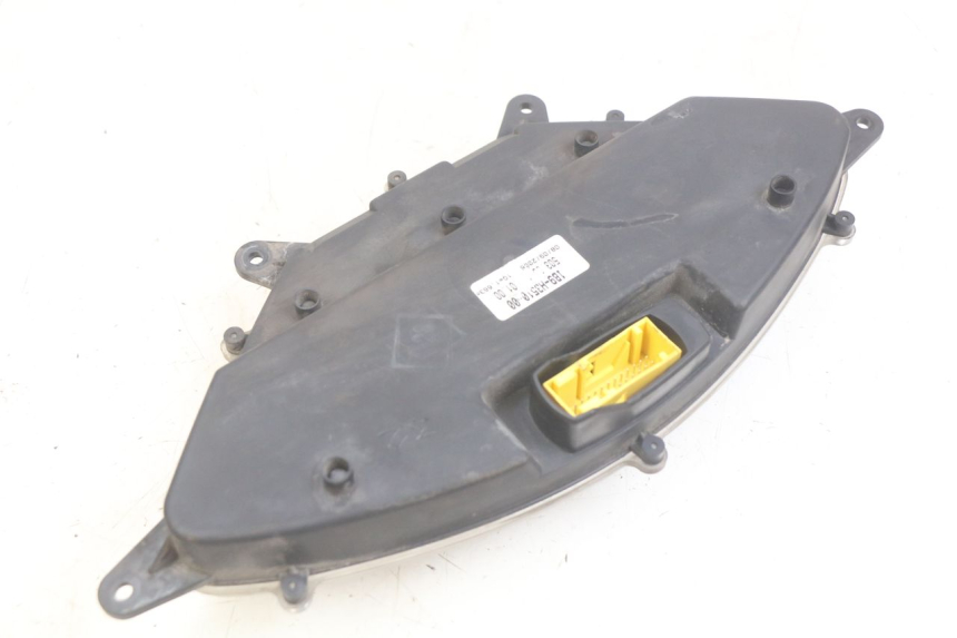 photo de COMPTEUR YAMAHA XMAX X-MAX 125 (2006 - 2009) - Autre angle de vue