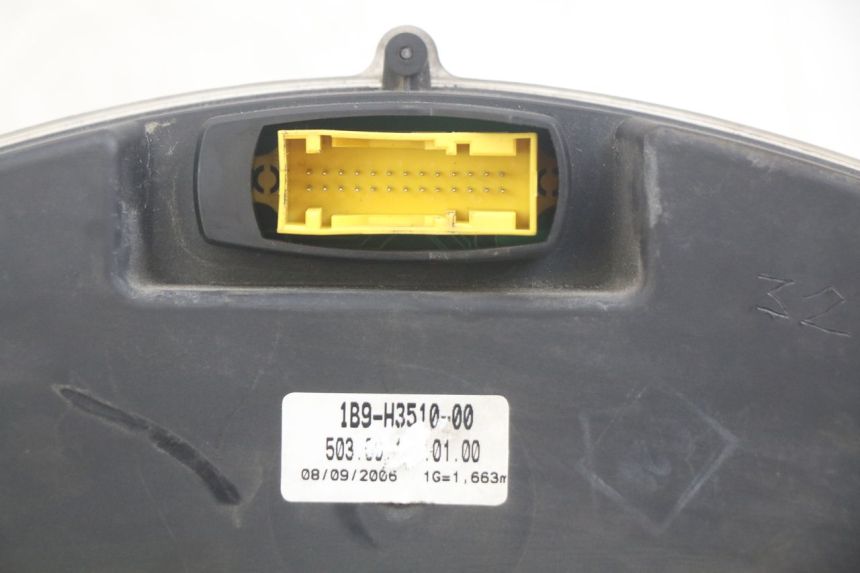 photo de COMPTEUR YAMAHA XMAX X-MAX 125 (2006 - 2009) - Points de fixation