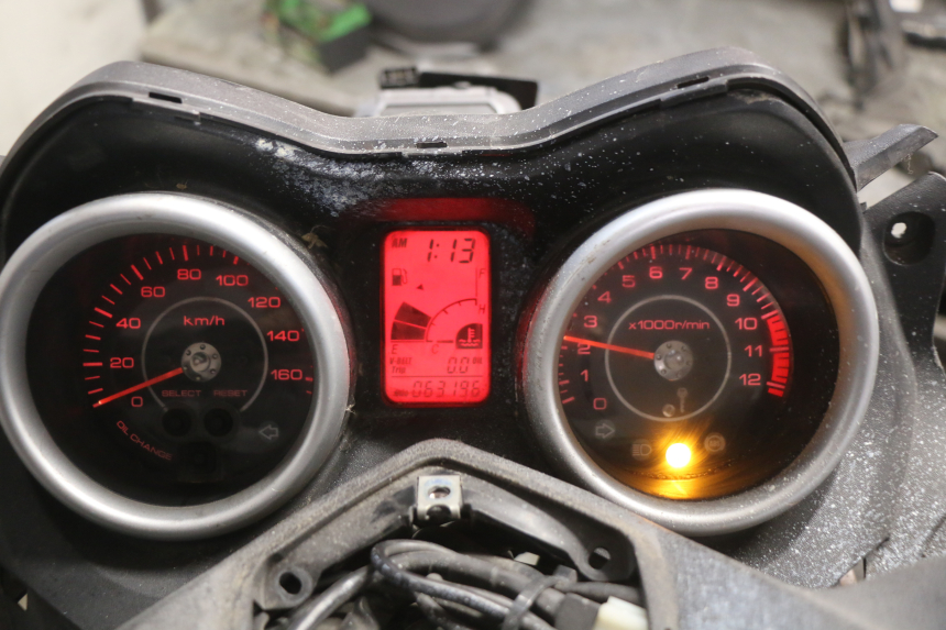 photo de COMPTEUR YAMAHA X-MAX XMAX 125 (2010 - 2013) - Inspection visuelle