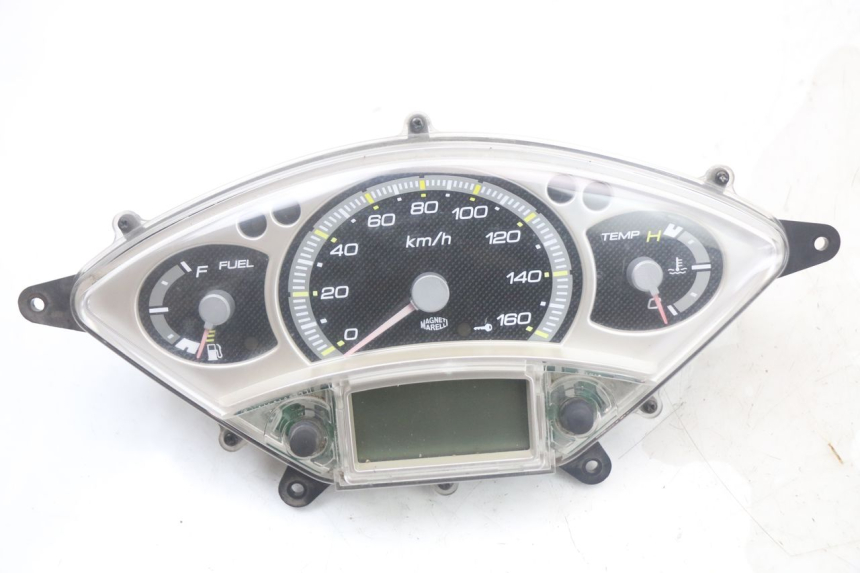 photo de COMPTEUR YAMAHA XMAX X-MAX 125 (2006 - 2009) - Vue principale
