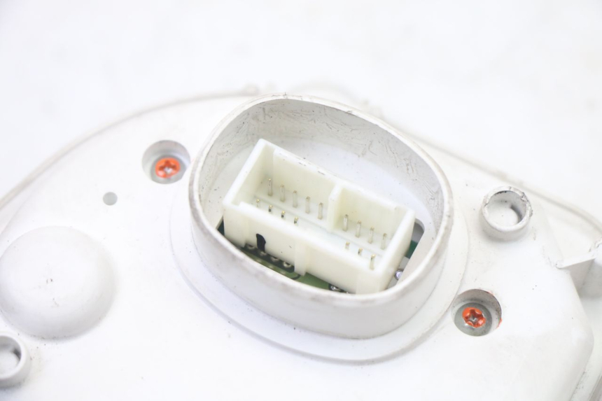 photo de COMPTEUR YAMAHA X-MAX XMAX 125 (2010 - 2013) - Marquages et références