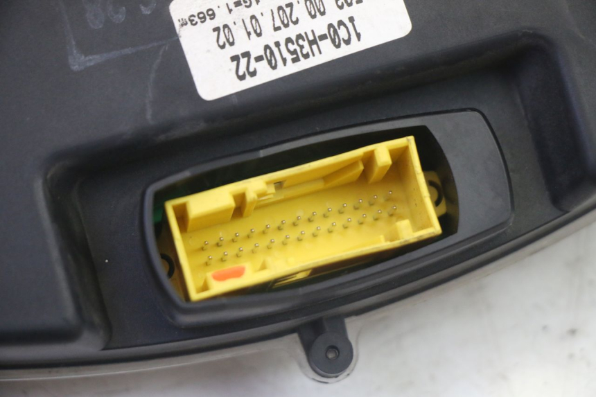 photo de COMPTEUR YAMAHA X-MAX XMAX 250 (2006 - 2009) - Détails caractéristiques