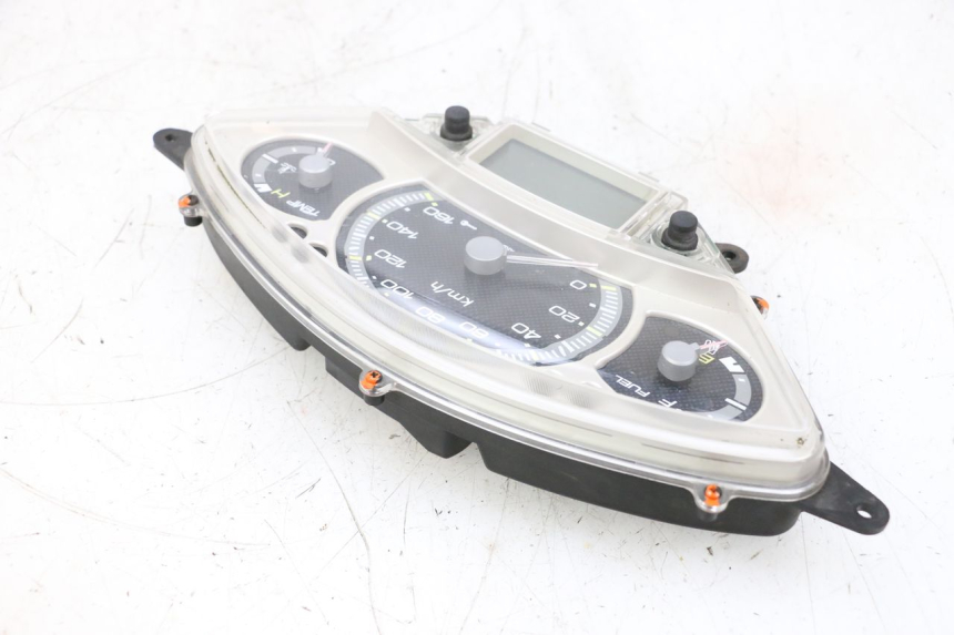 photo de COMPTEUR YAMAHA XMAX X-MAX 125 (2006 - 2009) - Vue produit