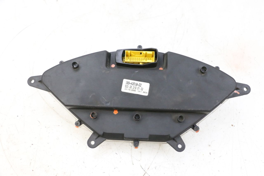 photo de COMPTEUR YAMAHA XMAX X-MAX 125 (2006 - 2009) - Points de fixation