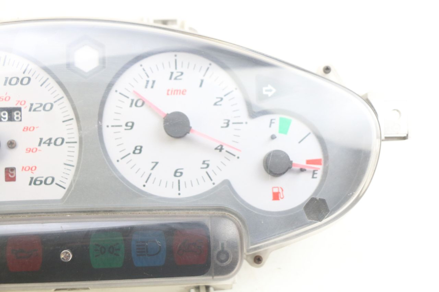 photo de COMPTEUR PIAGGIO X8 125 (2004 - 2007) - Vue produit