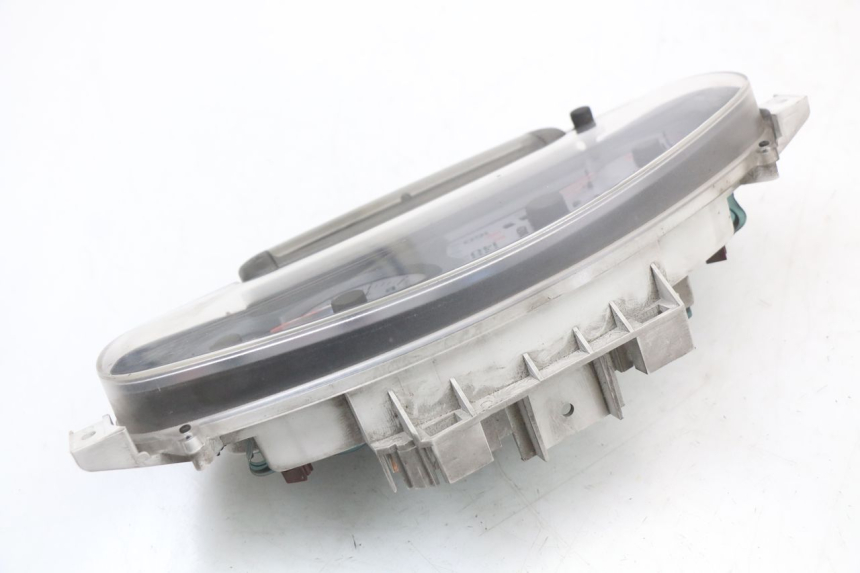 photo de COMPTEUR PIAGGIO X8 125 (2004 - 2007) - Vue d’ensemble