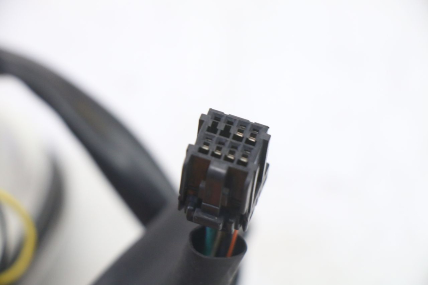 photo de COMPTEUR  PIAGGIO X9 EVOLUTION 125 (2003 - 2007) - Zoom composants