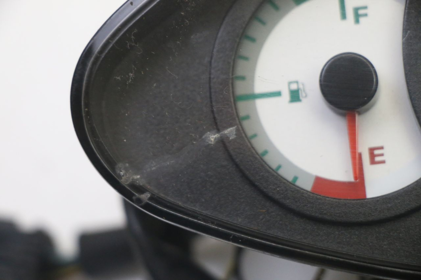 photo de COMPTEUR  PIAGGIO X9 EVOLUTION 125 (2003 - 2007) - Autre angle de vue