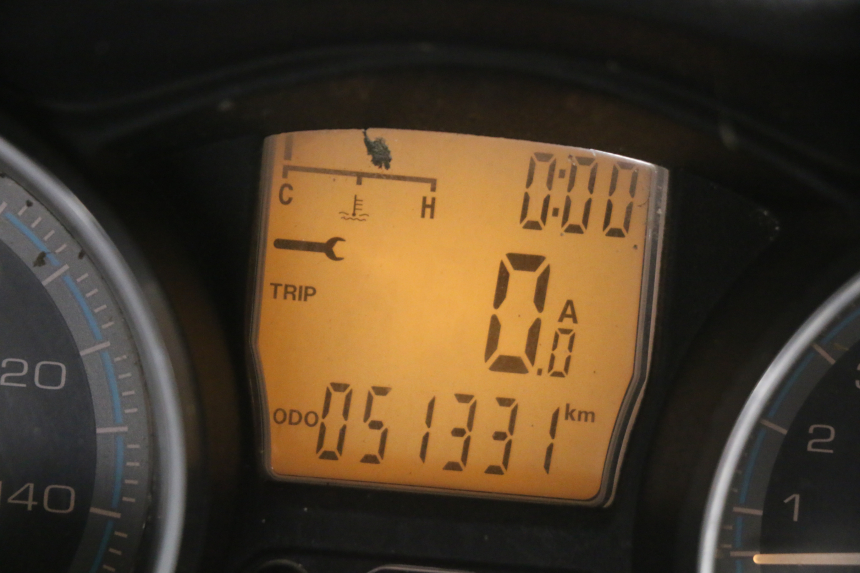 photo de COMPTEUR PIAGGIO XEVO - X EVO 125 (2007 - 2017) - Zoom composants