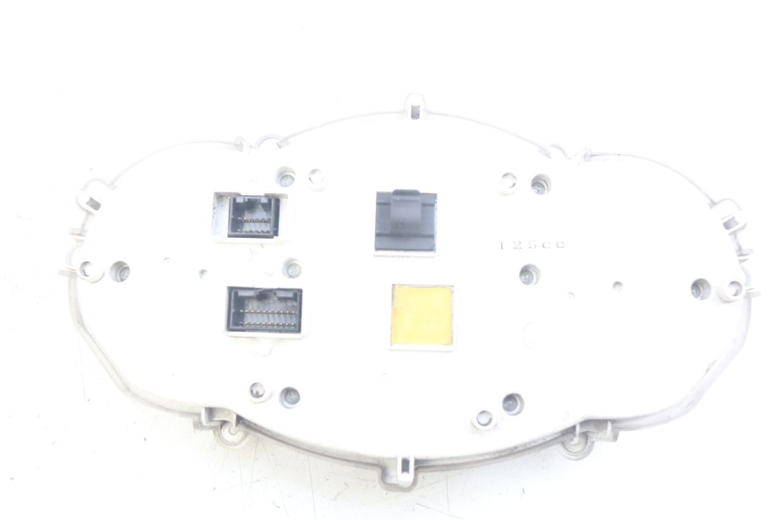 photo de COMPTEUR PIAGGIO XEVO - X EVO 125 (2007 - 2017) - État de surface