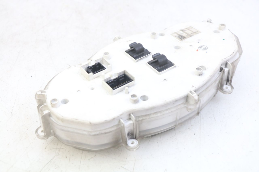 photo de COMPTEUR PIAGGIO XEVO - X EVO 125 (2007 - 2017) - Vue d’ensemble