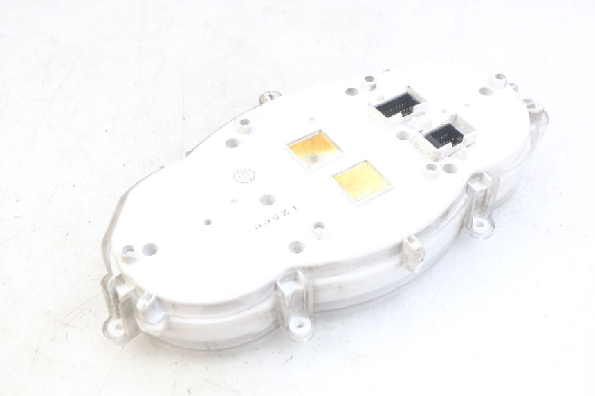 photo de COMPTEUR PIAGGIO XEVO - X EVO 125 (2007 - 2017) - Détail de la pièce