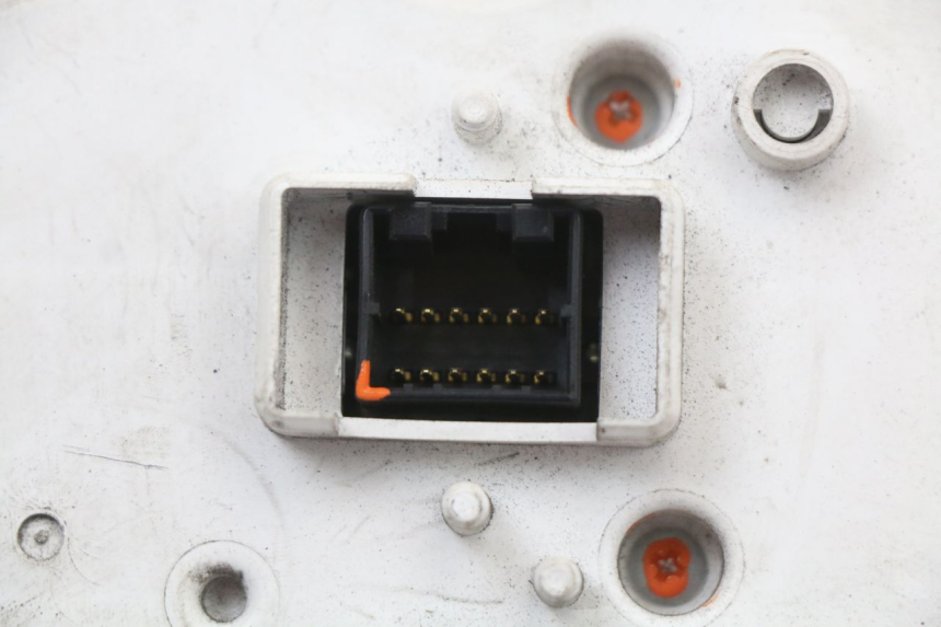 photo de COMPTEUR PIAGGIO XEVO - X EVO 125 (2007 - 2017) - Marquages et références