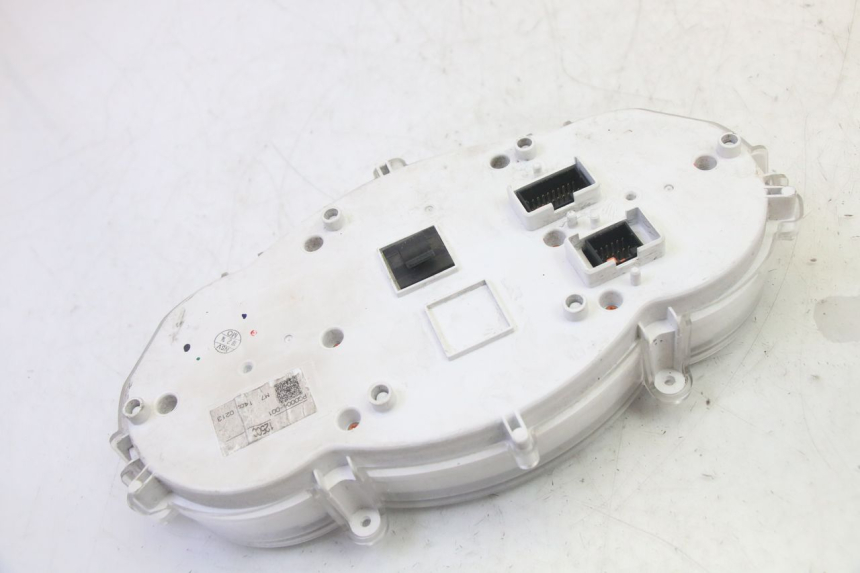 photo de COMPTEUR PIAGGIO XEVO - X EVO 125 (2007 - 2017) - Marquages et références