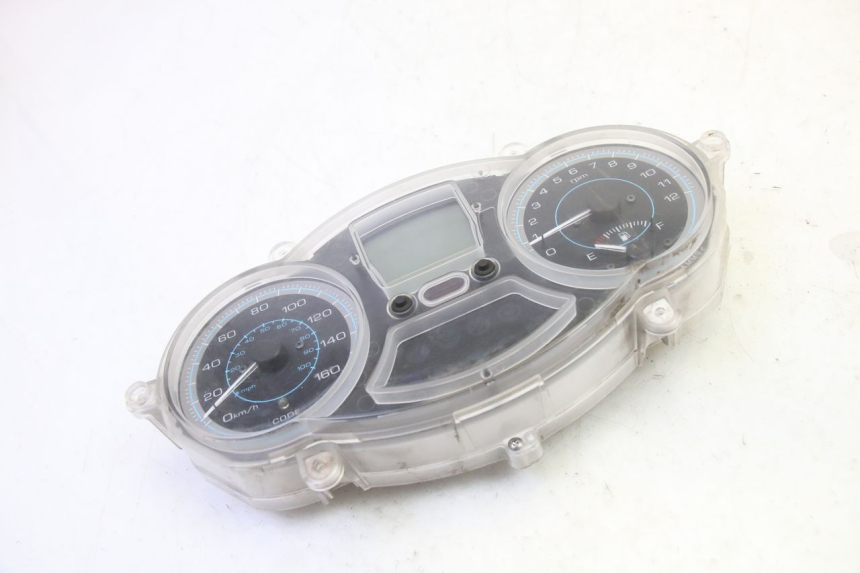 photo de COMPTEUR PIAGGIO XEVO - X EVO 125 (2007 - 2017) - État de surface