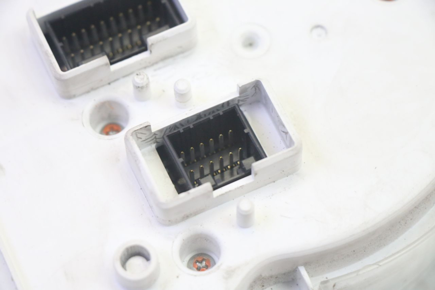 photo de COMPTEUR PIAGGIO XEVO - X EVO 125 (2007 - 2017) - Zoom composants