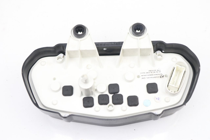 photo de COMPTEUR  HONDA XLV VARADERO 125 (2000 - 2006) - État de surface