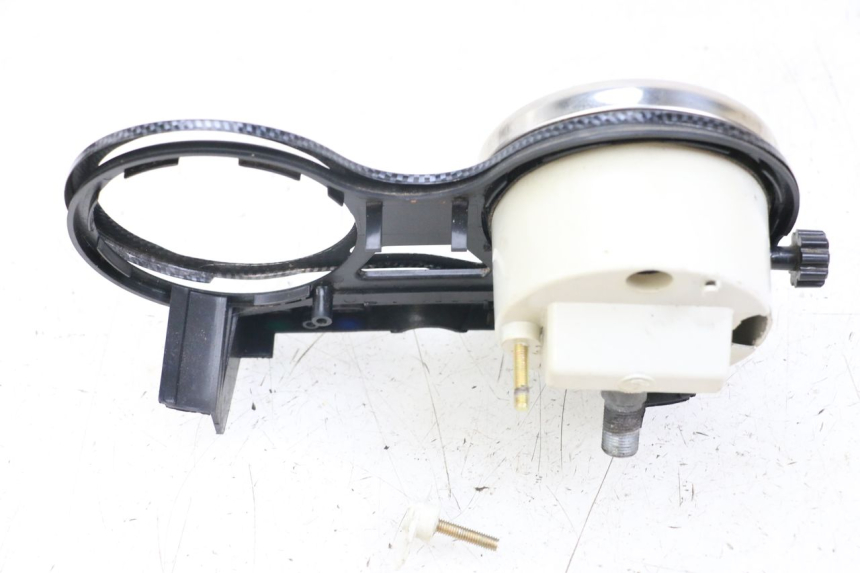 photo de COMPTEUR  SYM XS 125 (2007 - 2016) - Points de fixation