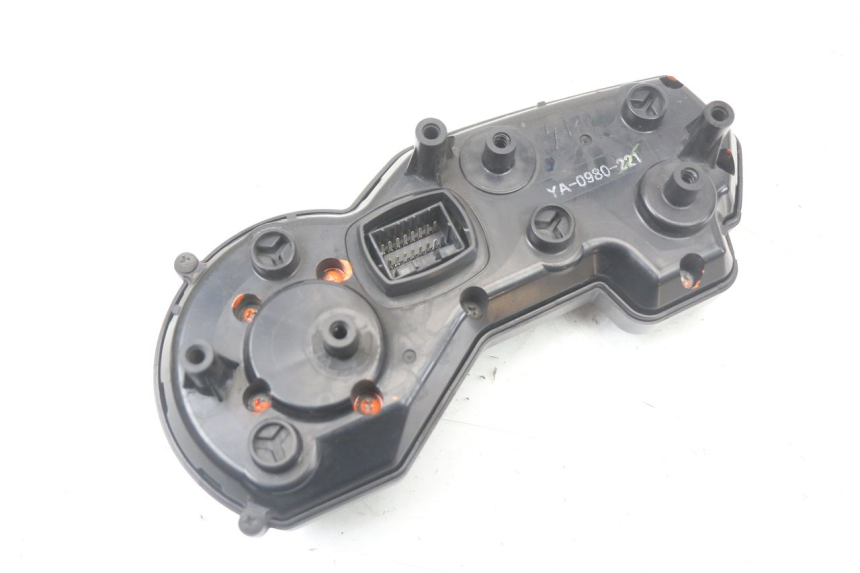 photo de COMPTEUR  YAMAHA FZ1 FAZER 1000 (2007 - 2009) - Vue d’ensemble