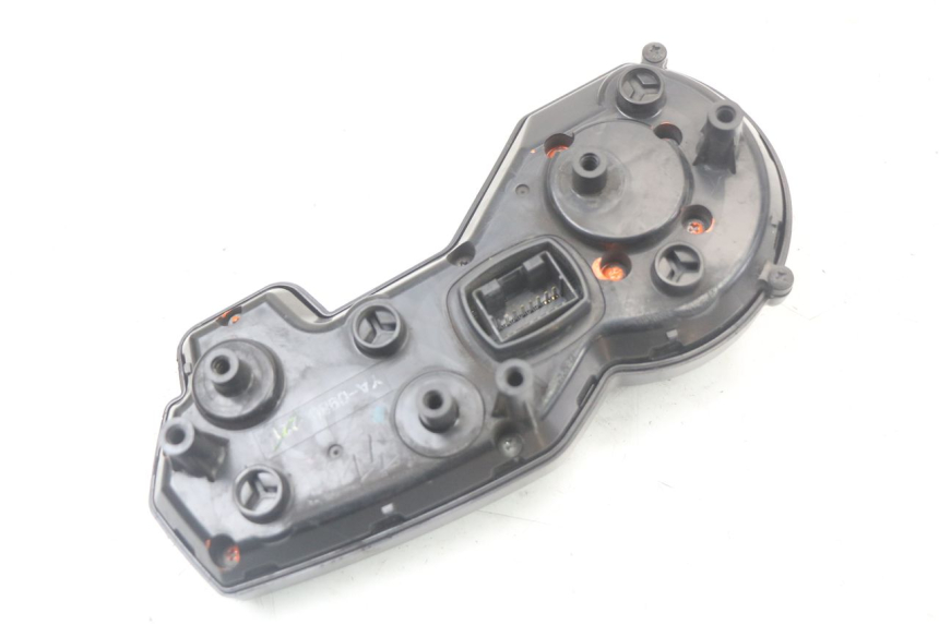 photo de COMPTEUR  YAMAHA FZ1 FAZER 1000 (2007 - 2009) - Points de fixation