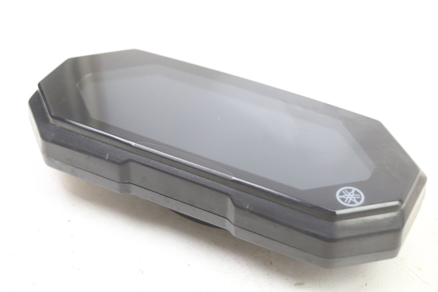 photo de COMPTEUR  YAMAHA TRACER 7 700 (2020 - 2024) - Zoom état d’usage