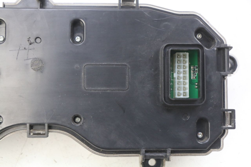 photo de COMPTEUR YAMASAKI YM T 125 (2015 - 2020) - Vue d’ensemble