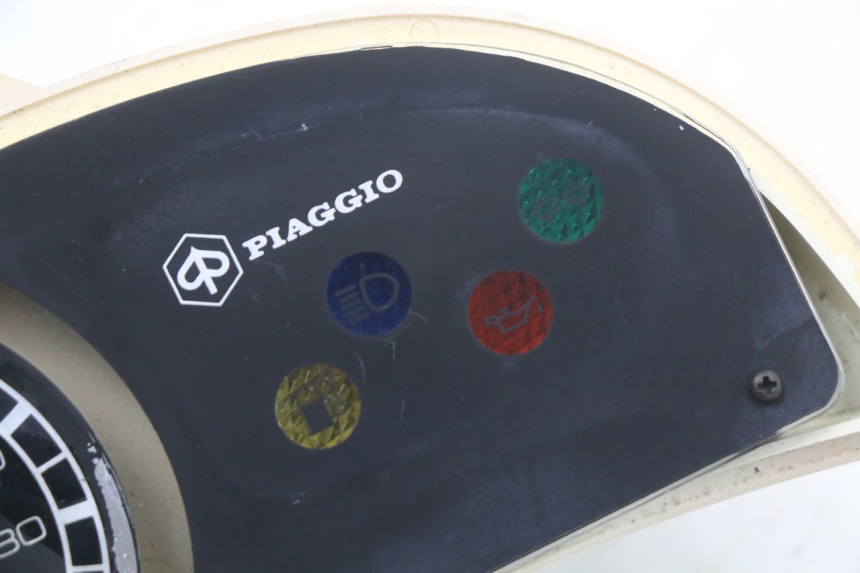 photo de COMPTEUR  PIAGGIO ZIP RST 50 (1996 - 1998) - Zoom état d’usage