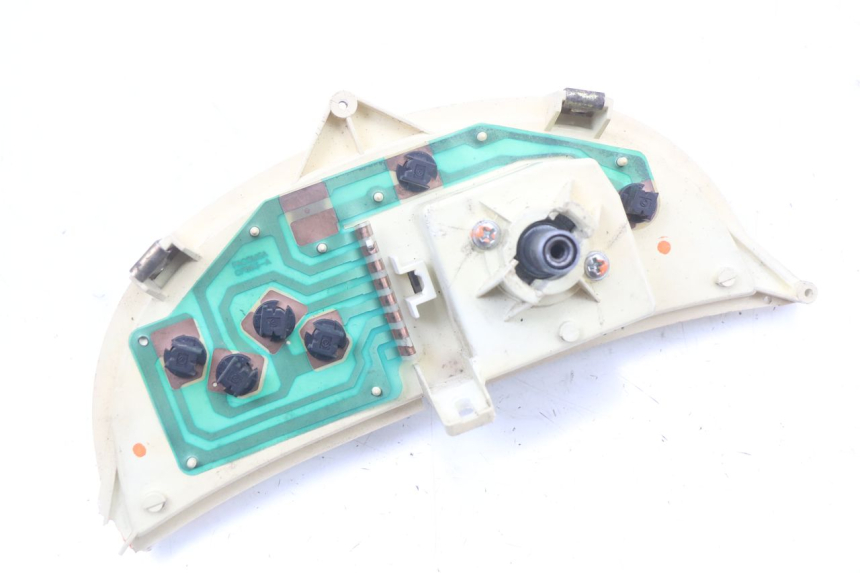 photo de COMPTEUR  PIAGGIO ZIP RST 50 (1996 - 1998) - Points de fixation