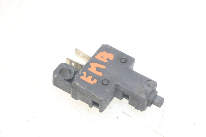 photo de CONTACTEUR EMBRAYAGE HONDA CBR F SC25 1000 (1989 - 1992) - Vue principale