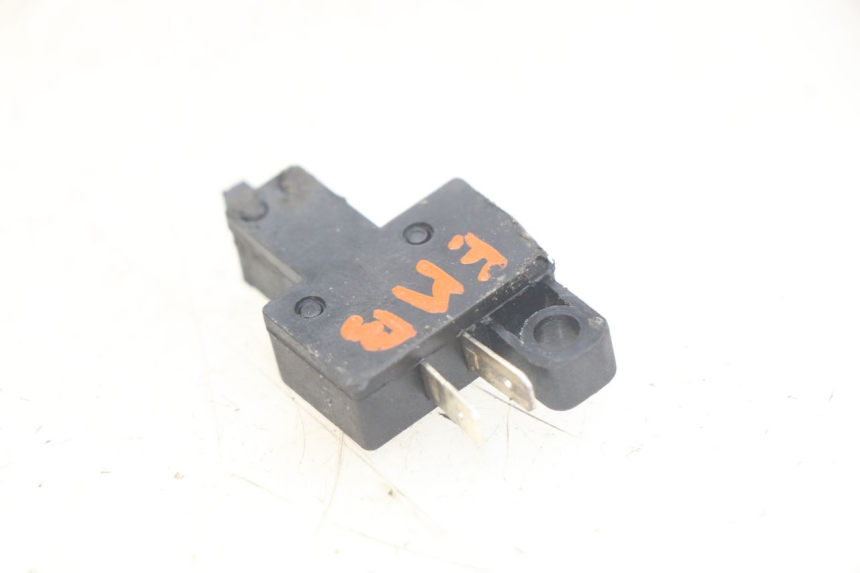 photo de CONTACTEUR EMBRAYAGE HONDA CBR F SC25 1000 (1989 - 1992) - Zoom état d’usage