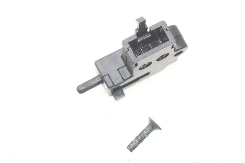 photo de CONTACTEUR EMBRAYAGE YAMAHA FJR ABS 1300 (2006 - 2012) - Zoom état d’usage