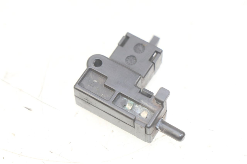 photo de CONTACTEUR EMBRAYAGE YAMAHA MT ABS 125 (2014 - 2018) - Zoom état d’usage