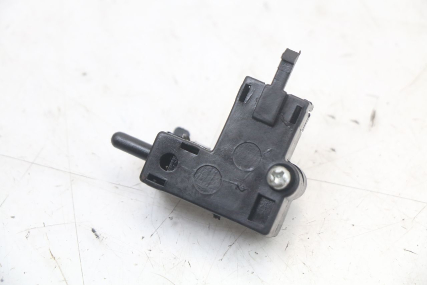 photo de CONTACTEUR EMBRAYAGE MASAI SCRAMBLER SPORT 125 (2021 - 2025) - Détail de la pièce