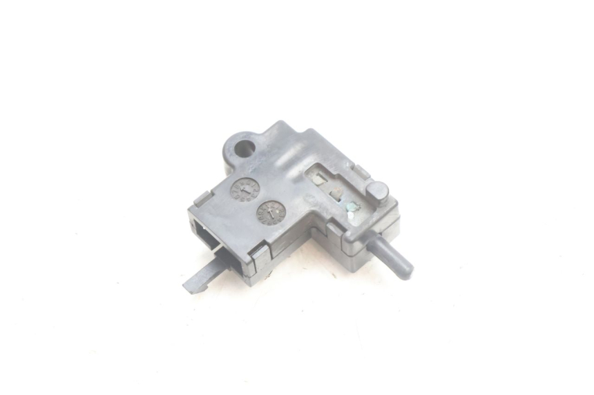 photo de CONTACTEUR EMBRAYAGE YAMAHA XJR 1300 (1998 - 2002) - Zoom état d’usage