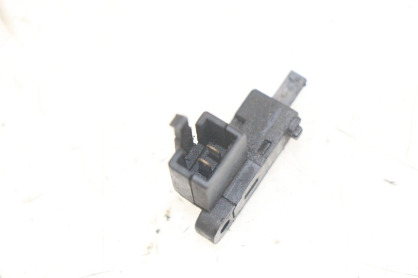 photo de CONTACTEUR EMBRAYAGE YAMAHA YZF R THUNDERCAT 600 (1996 - 2003) - Zoom état d’usage