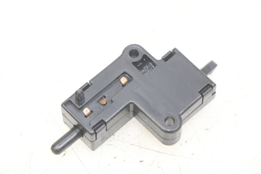 photo de CONTACTEUR EMBRAYAGE KAWASAKI Z 750 (2007 - 2013) - Zoom état d’usage