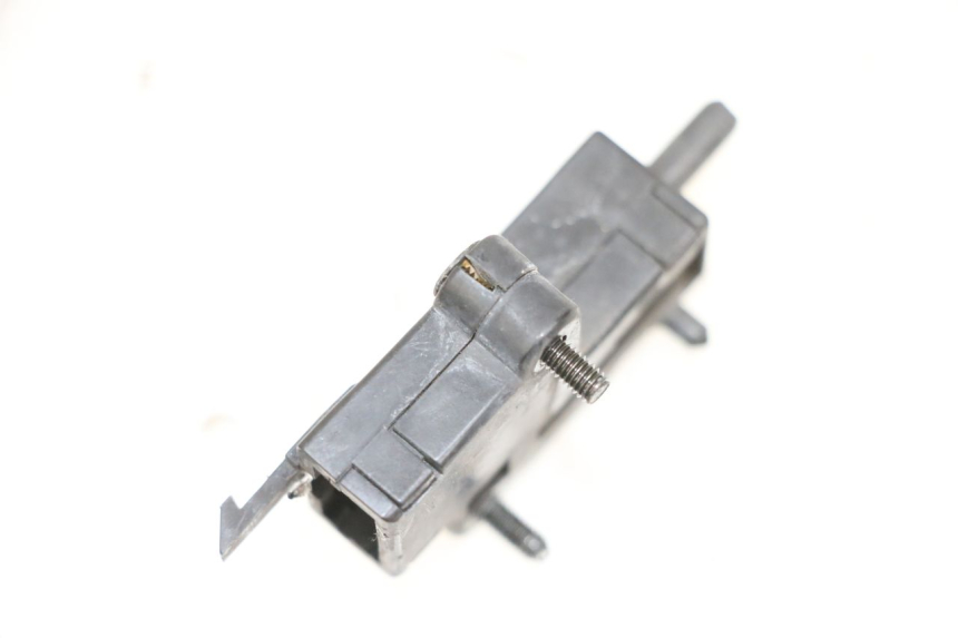 photo de CONTACTEUR EMBRAYAGE KAWASAKI ZR 7 750 (1999 - 2004) - Autre angle de vue