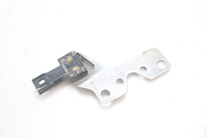 photo de CONTACTEUR FEU STOP ARRIERE BMW C SPORT 650 (2015 - 2021) - Vue principale