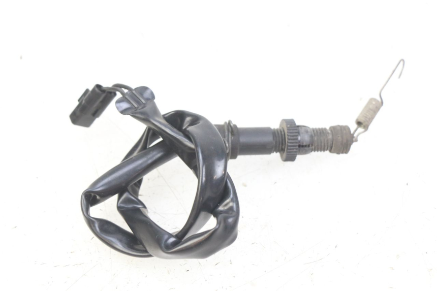 photo de CONTACTEUR FEU STOP ARRIERE HONDA CB R 1000 (2018 - 2023) - Vue principale