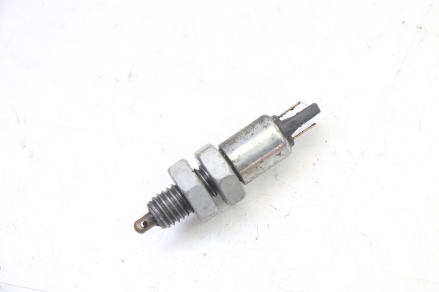 photo de CONTACTEUR FEU STOP ARRIERE APRILIA CLASSIC 125 (1995 - 2001) - Vue principale