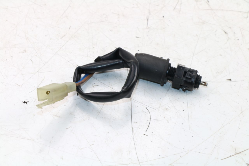 photo de CONTACTEUR FEU STOP ARRIERE KAWASAKI ER-6 ER6 N ABS 650 (2005 - 2009) - Vue principale