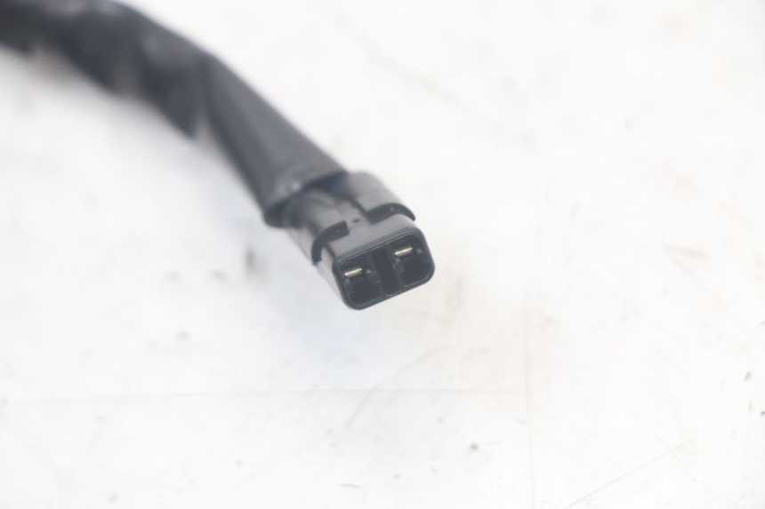 photo de CONTACTEUR FEU STOP ARRIERE KAWASAKI ER-6 ER6 N 650 (2012 - 2016) - Gros plan technique